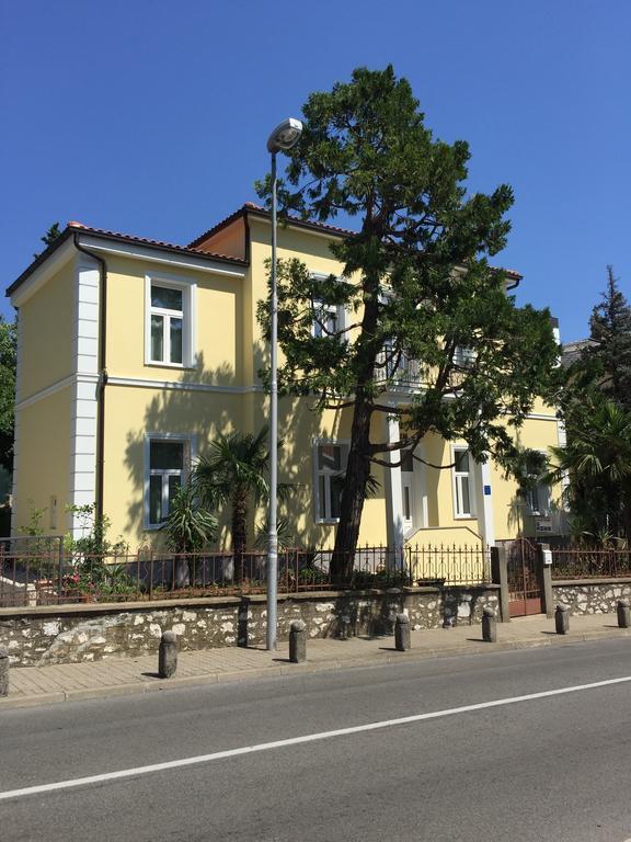 Villa Ana Цриквеница Экстерьер фото